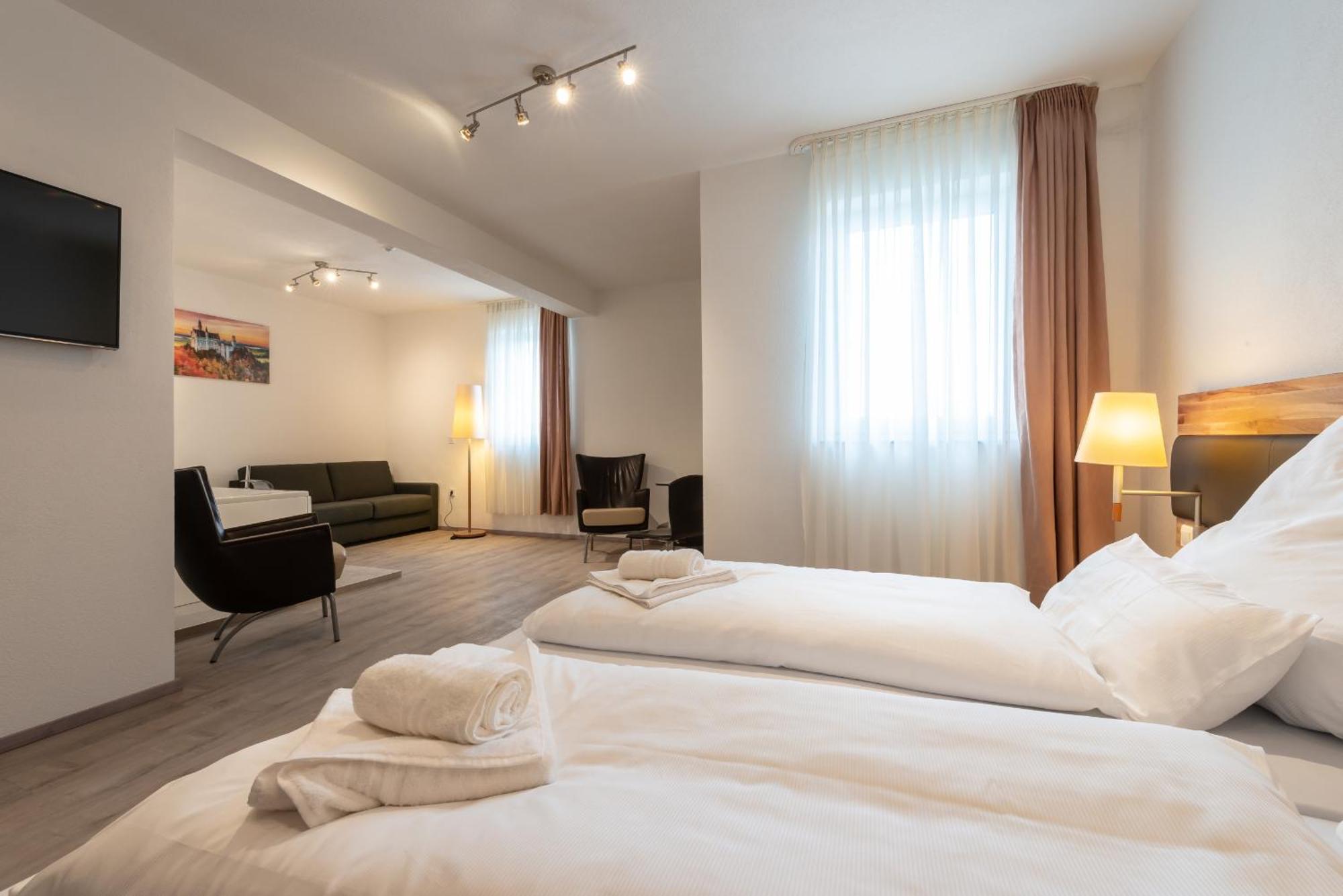 Hotel In Laisen Ройтлинген Номер фото